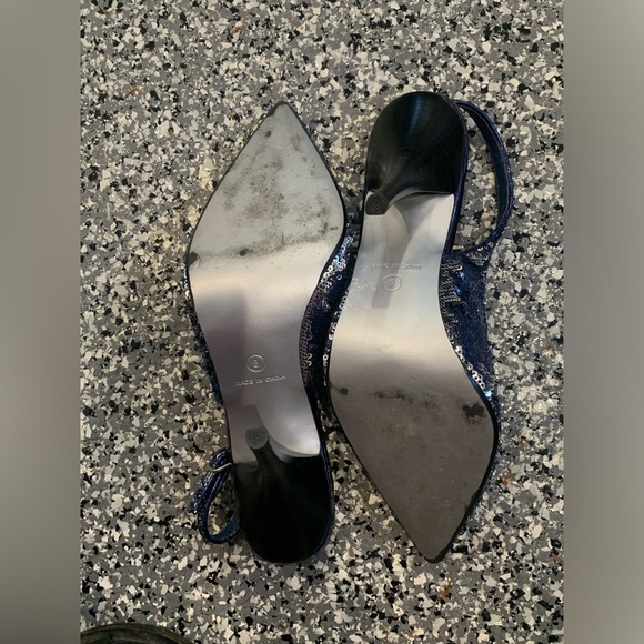 PRELOVED TWO LIPS SEQUIN SLINGBACK HEELS - Picture 4 of 5